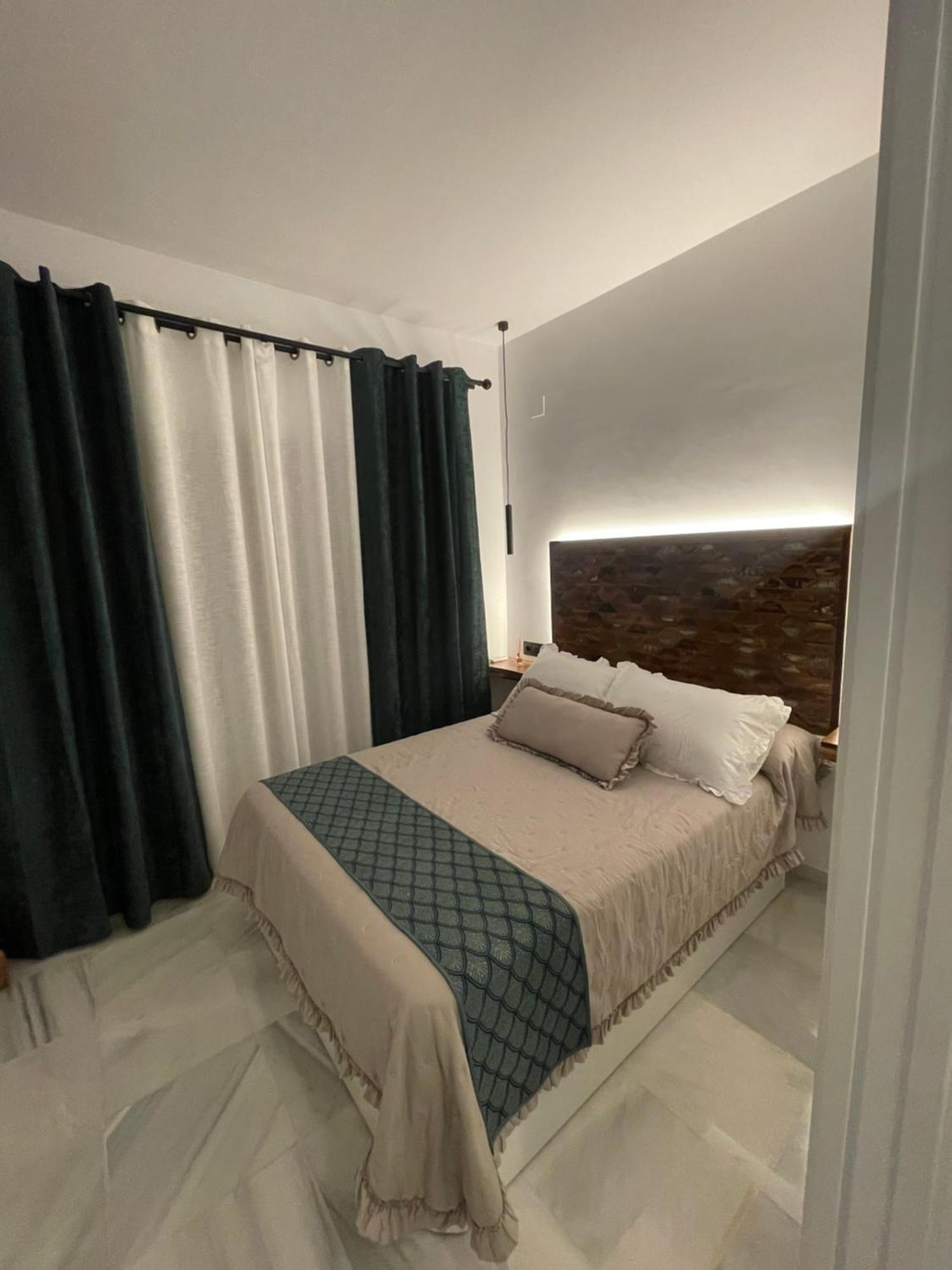 Wish Suite Ponce De Leon Seville Exterior photo